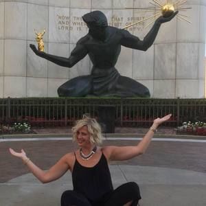 Meet your Posher, Kayla